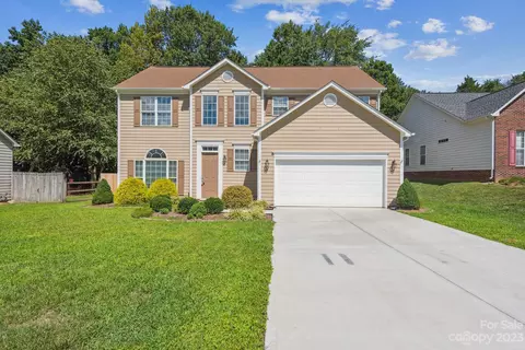 12409 Loganville Dr, Charlotte, NC 28269
