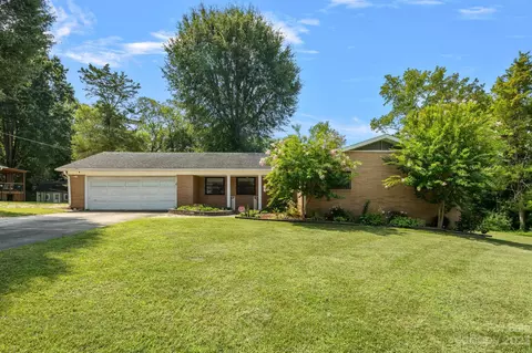 133 Piedmont Dr, Kannapolis, NC 28081