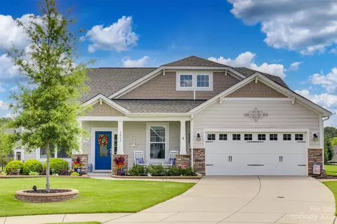 7013 Mirna Ln, Lancaster, SC 29720