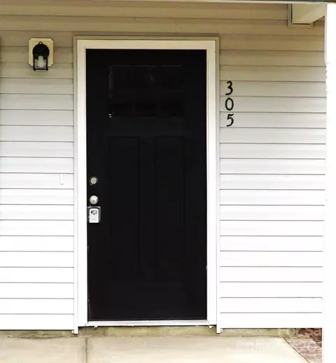 305 Dixie Dr, Kannapolis, NC 28083 photo 5