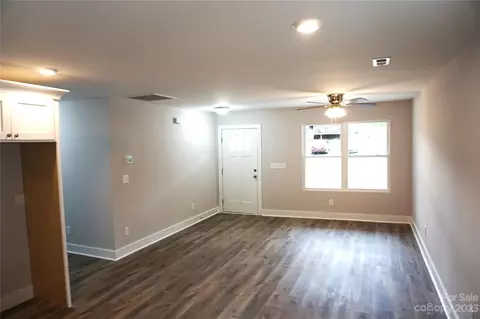 305 Dixie Dr, Kannapolis, NC 28083 photo 12