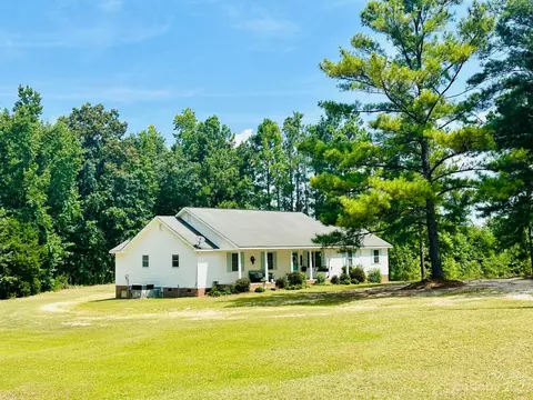 1880 Jones Rd, Kershaw, SC 29067