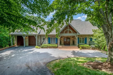 4637 9th St, Hickory, NC 28601 photo 1