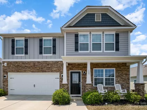 129 Gray Willow St, Mooresville, NC 28117