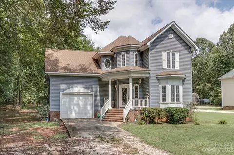 2070 Smith Ford Rd, Hickory Grove, SC 29717