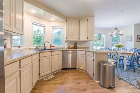 907 Snow Dr, Lancaster, SC 29720 photo 12