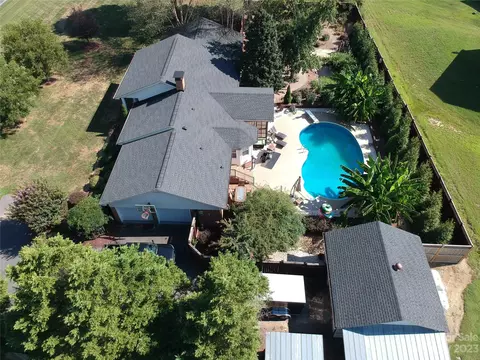 446 S Oak Ridge Rd, Oakboro, NC 28129