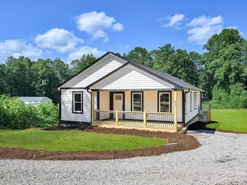 63 Barbara Stepp Ln, East Flat Rock, NC 28726