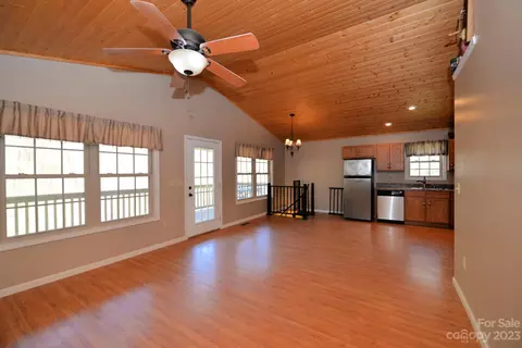 99 Bayside Dr, Sylva, NC 28779 photo 15