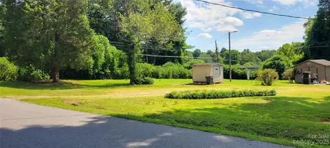 1937 Imperial St, Conover, NC 28613 photo 8