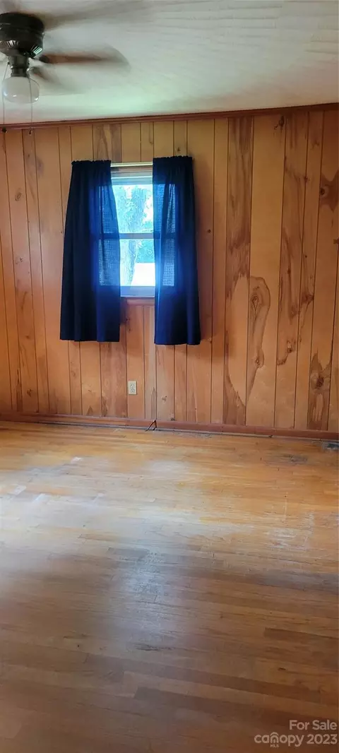 1937 Imperial St, Conover, NC 28613 photo 20