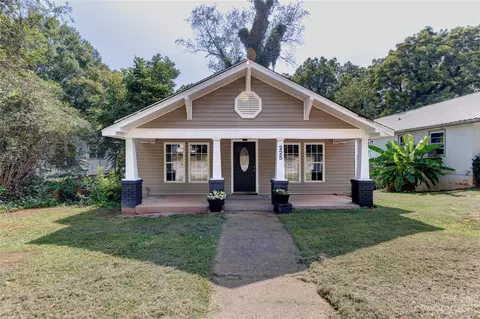 225 End Ave, Statesville, NC 28677