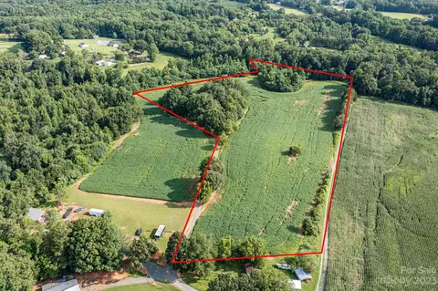 11631 Bridle Rd, Stanfield, NC 28163