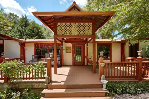 45 Old Gap Creek Rd, Fairview, NC 28730