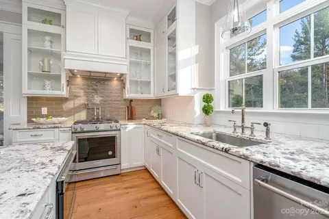 3057 Sherman Dr, Lancaster, SC 29720 photo 8