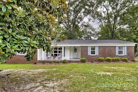 108 Blackmon Cir, Kershaw, SC 29067