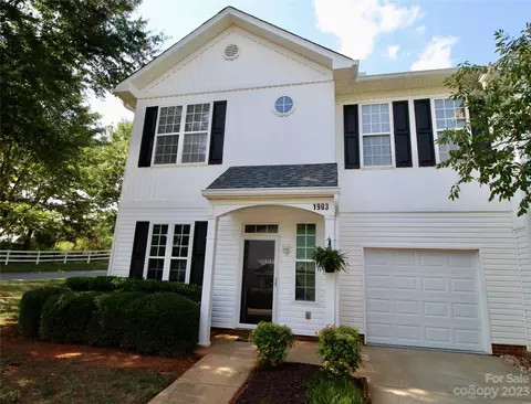 1903 Bellflower Dr, Fort Mill, SC 29715