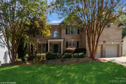 15614 Wynford Hall St, Huntersville, NC 28078