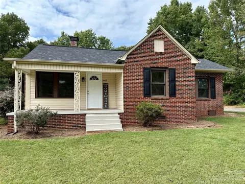 4415 Sawmills School Rd, Granite Falls, NC 28630