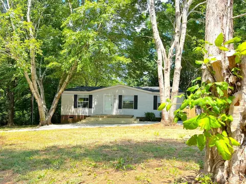 1054 Andover Ln, Rockwell, NC 28138