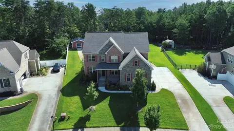 4160 Abernathy Pl, Harrisburg, NC 28075