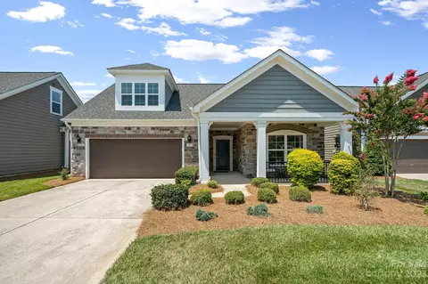 137 Valleymist Ln, Mooresville, NC 28117