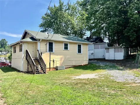 1568 Patton Ave, Asheville, NC 28806