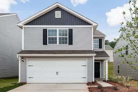 3007 Crescent Lake Ln, Charlotte, NC 28214