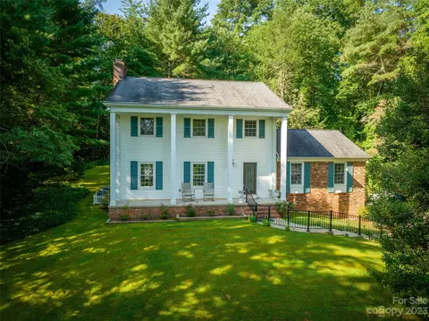 44 Morningside Dr, Brevard, NC 28712