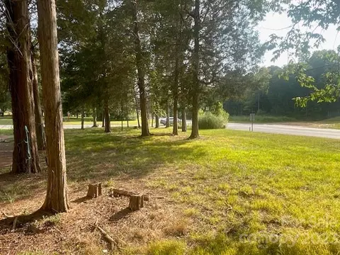 1910 Sturgis Rd, Rock Hill, SC 29730