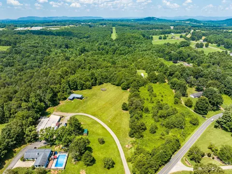 936 Goble Rd, Hiddenite, NC 28636 photo 23