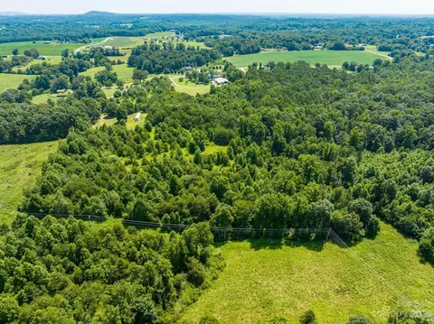 936 Goble Rd, Hiddenite, NC 28636 photo 19