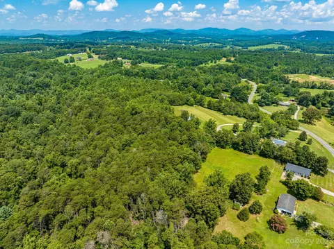 936 Goble Rd, Hiddenite, NC 28636 photo 22