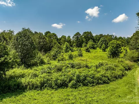 936 Goble Rd, Hiddenite, NC 28636 photo 5