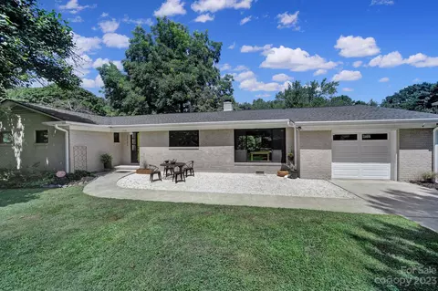 1731 Progress Ln, Charlotte, NC 28205