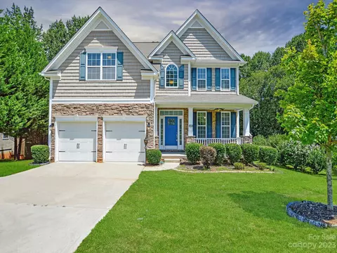 4012 Garden Oak Dr, Indian Trail, NC 28079