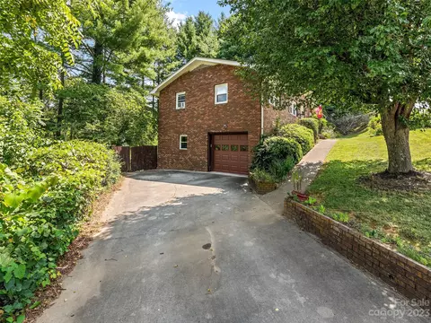 243 Wood Lily Dr, Canton, NC 28716 photo 36