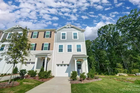 3100 Pirates 57 Pl #57, Charlotte, NC 28216