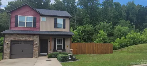 23 Mallard Run Dr, Arden, NC 28704