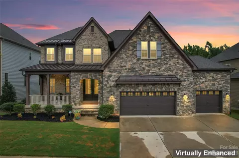 473 Brier Knob Dr, Fort Mill, SC 29715