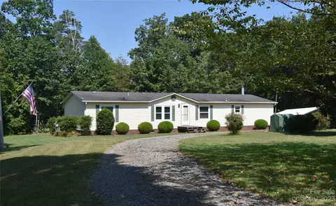 125 Troutman Shoals Rd, Statesville, NC 28677