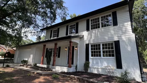 408 Courtland Dr, Salisbury, NC 28144