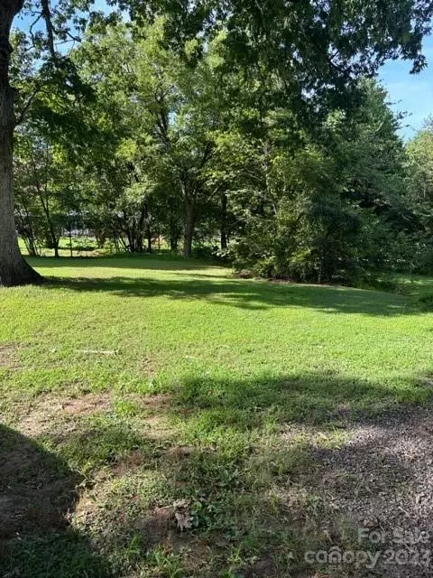 1215 Houston Dr, Conover, NC 28613 photo 23