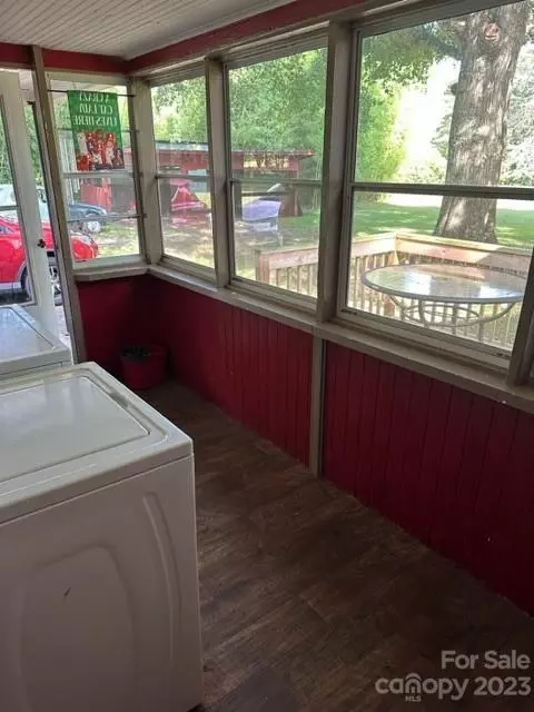 1215 Houston Dr, Conover, NC 28613 photo 16