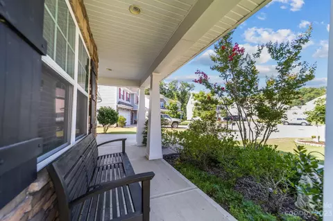 10646 Sapphire Trl, Davidson, NC 28036 photo 8