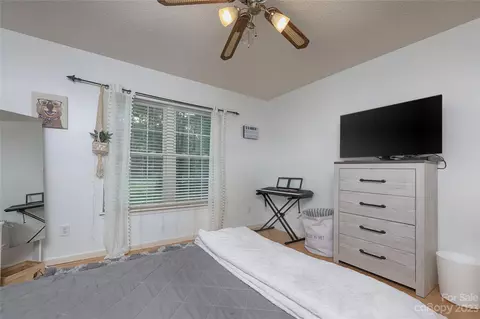 4709 Vernon Dr, Conover, NC 28613 photo 20