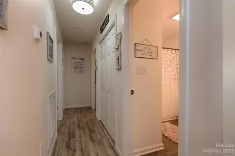 4709 Vernon Dr, Conover, NC 28613 photo 26