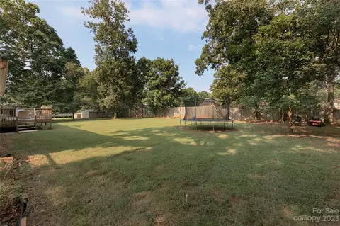 4709 Vernon Dr, Conover, NC 28613 photo 30