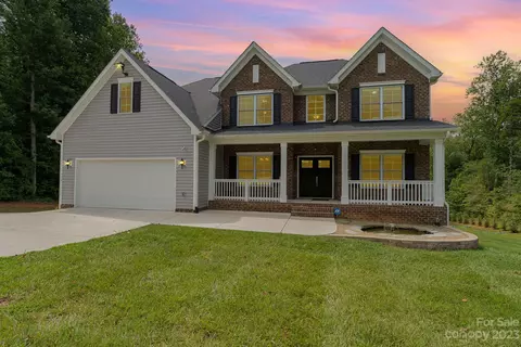 556 Sain Rd, Mocksville, NC 27028