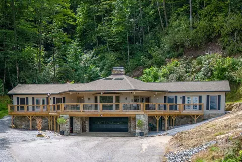155 Pisgah Forest Dr, Pisgah Forest, NC 28768